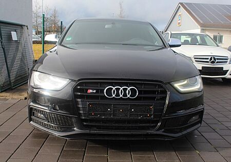 Audi S4 3.0 TFSI S tronic quattro