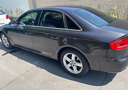 Audi A4 2.0 TDI (DPF) multitronic Ambiente Ambiente