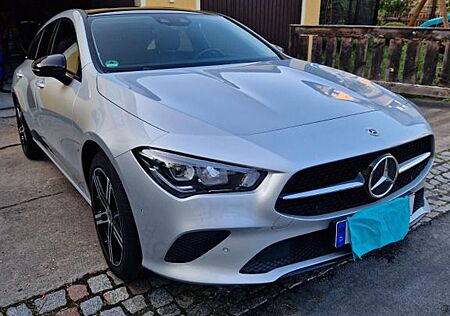 Mercedes-Benz CLA 200 Shooting Brake CLA 200 d 4MATIC DCT ...