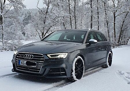 Audi S3 2.0 TFSI quattro Sportback -