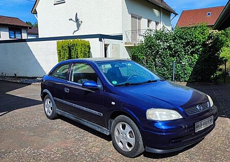 Opel Astra 1.6 16V -