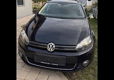 VW Golf Volkswagen 1.6 TDI Style Variant Style