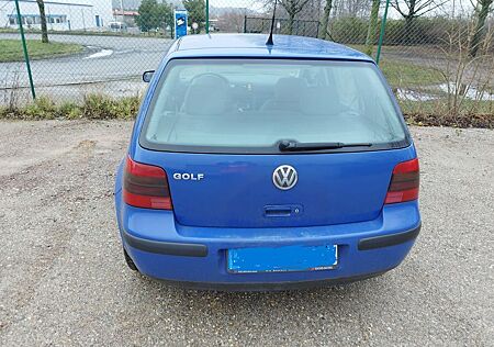 VW Golf Volkswagen 1.4 Basis Basis