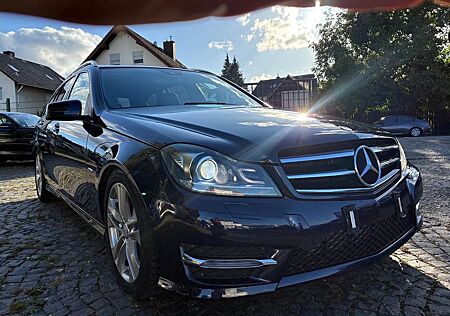 Mercedes-Benz C 220 BT AMG Line BE Edition Autom. AMG Line...