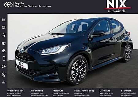 Toyota Yaris 1.5 VVT-i Team Deutschland KAMERA SHZ
