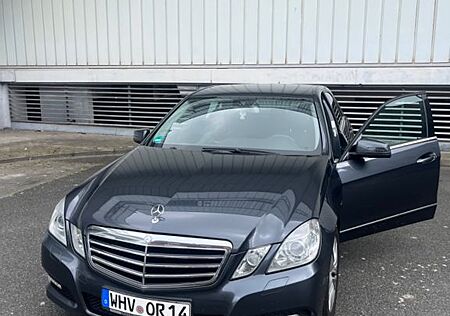 Mercedes-Benz E 200 CDI BlueEFFICIENCY AVANTGARDE AVANTGARDE