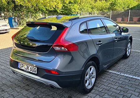Volvo V90 Cross Country V40 Cross Country T5 AWD Geartronic Momentum