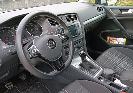 VW Golf Volkswagen 1.6 TDI 4MOTION BMT LOUNGE LOUNGE