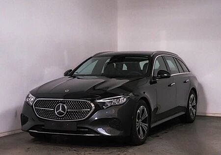 Mercedes-Benz E 220 d T Avantgarde AHK Winter 18 Zoll Metallic