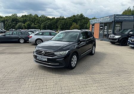 VW Tiguan Volkswagen Life/2,0/EURO6/LED/NAVI/AHK/TEMPOMAT