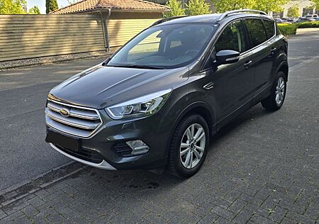 Ford Kuga 1,5 EcoBoost 4x2 110kW COOL & CONNECT C...