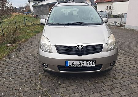 Toyota Corolla Verso 2.0 D-4D -