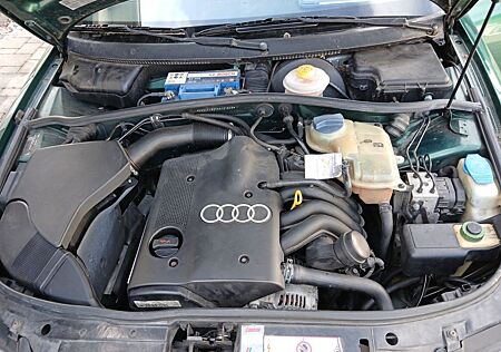 Audi A4 1.6 Avant -