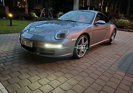 Porsche 997 Carrera 4S Coupé full service history