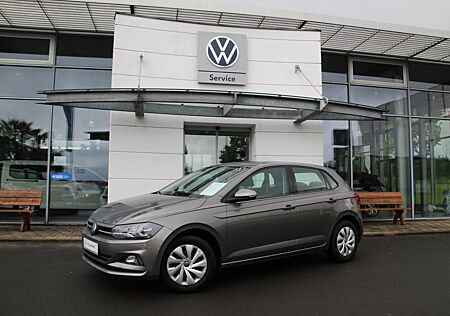 VW Polo Volkswagen Comfortline TSI Shz+APS+KL+App