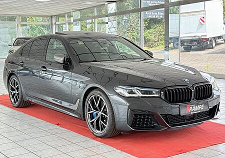 BMW M550 i xDrive PANO/LASER/HUD/ACC/HARMAN