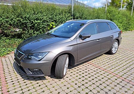 Seat Leon ST 1.4 TSI ACT XCELLENCE DSG/NAVI/LED/AHK