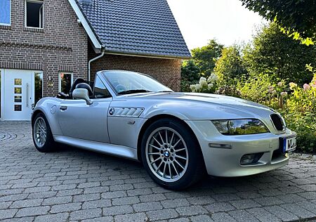 BMW Z3 Roadster 1.8 - top gepflegt