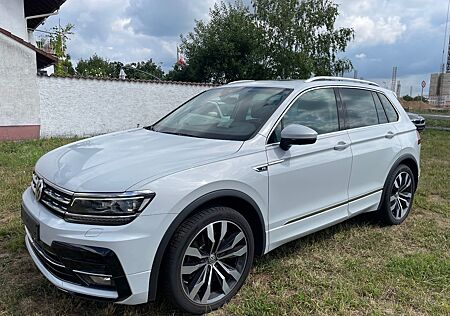 VW Tiguan Volkswagen 2.0 TSI 4M Highline*AHK*HUD*R-Line*20zoll