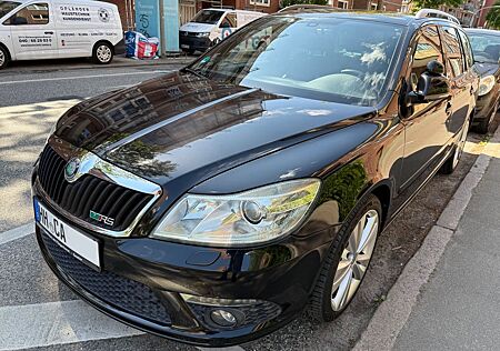 Skoda Octavia Combi RS 2.0 TDI DSG Fahrschulwagen TOP