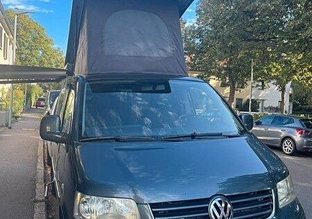 VW T5 Multivan Volkswagen mit Aufstelldach