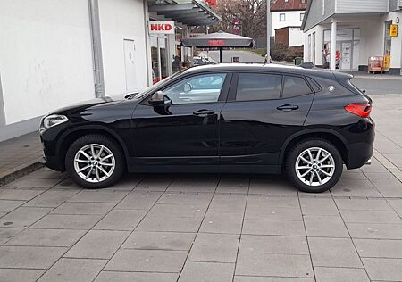 BMW X2 sDrive18i Advantage Advantage