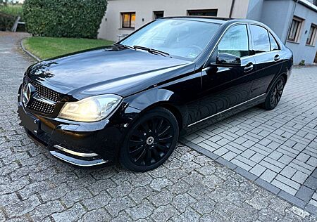 Mercedes-Benz 220 gebraucht kaufen Mercedes-Benz 220 C220 CDI *Limousine* *Automatik* *TÜV 05/27*