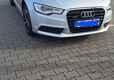 Audi A6 2.8 FSI quattro S tronic -