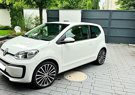 VW Up Volkswagen ! 1.0 44kW - 17 Zoll Alufelgen Tüv neu !