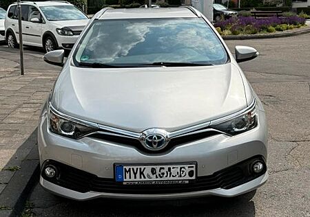 Toyota Auris Touring Sports Touring Sports Hybrid 1...