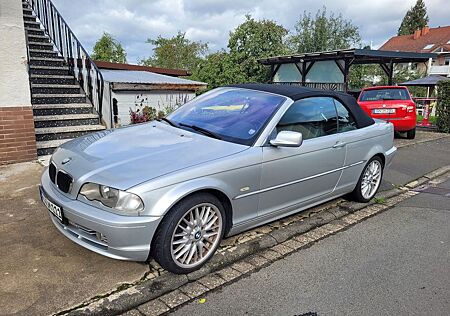 BMW 330 E46 Cabrio TÜV neu kein Wartungsstau