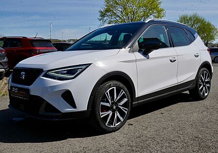 Seat Arona 1.5 TSI DSG"FR"Navi+LED+Kamera+App+18"