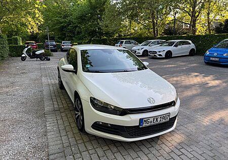 VW Scirocco Volkswagen 2.0 TDI 125kW -