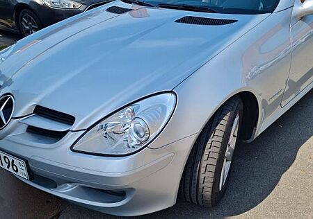 Mercedes-Benz SLK 200 KOMPRESSOR -