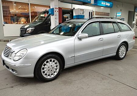 Mercedes-Benz E 280 4MATIC T ELEGANCE Elegance