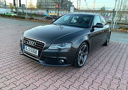 Audi A4 3.2 FSI quattro S line