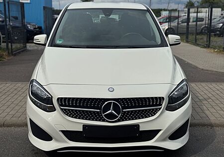 Mercedes-Benz B 180 TÜV NEU/Kamera/1.Hand