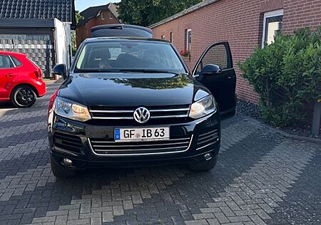 VW Touareg Volkswagen 3.0 V6 TDI Tiptronic -