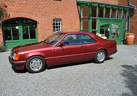 Mercedes-Benz 230 gebraucht kaufen Mercedes-Benz 230 CE