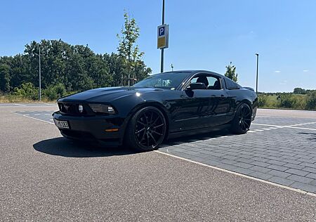 Ford Mustang GT 5.0 V8 2012