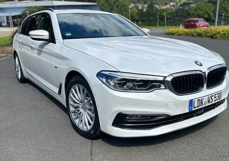 BMW 530d Touring A -