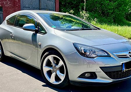 Opel Astra GTC 1.6 Turbo 132Kw/180Ps INNOVATION