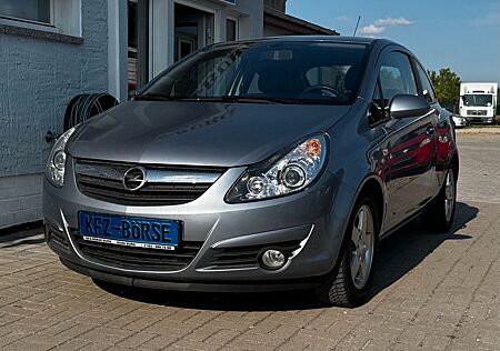 Opel Corsa D Innovation *Lenkradhzng*Stzhng*Wenig km*