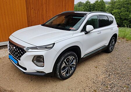 Hyundai Santa Fe 2.2 CRDi Premium 4WD 8AT Premium