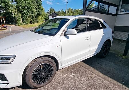 Audi Q3 2.0 TDI quattro S tronic 135kW sport