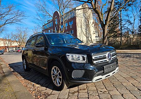 Mercedes-Benz GLB 200 d