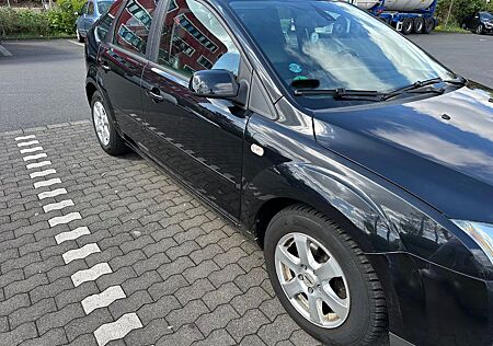 Ford Focus 1,6 Ti-VCT Trend Trend