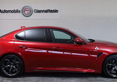 Alfa Romeo Giulia Quadrifoglio*2.Hand*Schalter*