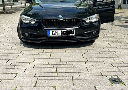 BMW 318i -