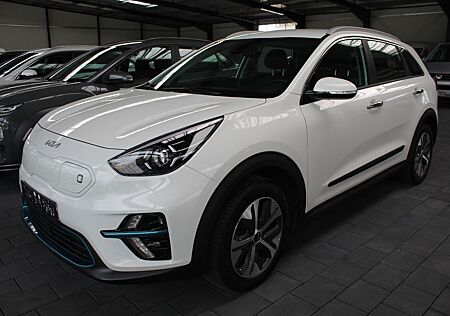 Kia Niro EV e-Niro Vision (On-Board-Lader 3-Phasen)